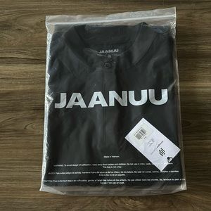 Jaanuu scrub top for women